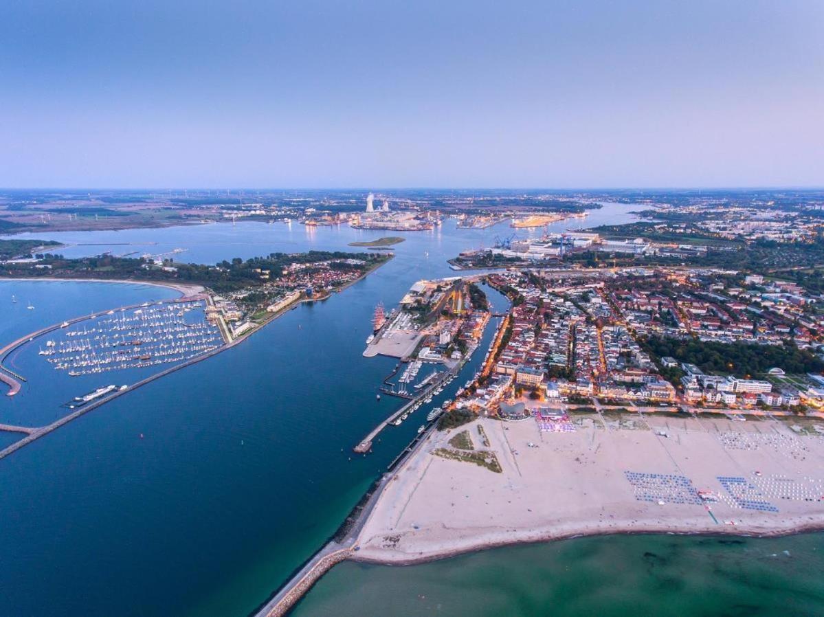 Stromlinie, Direkt Am Alten Strom * Rostock